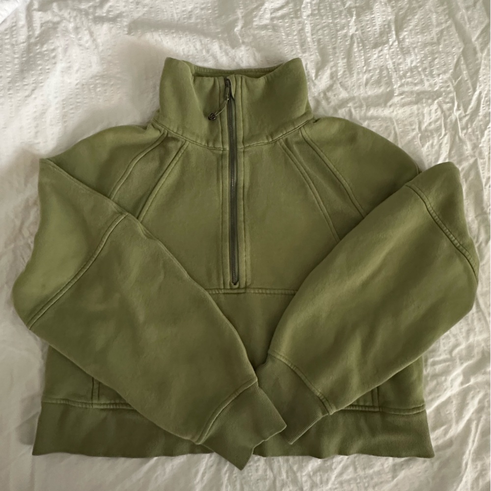 Lululemon Oversized Scuba Funnel Neck Half Zip in Green Folliage Size M/L